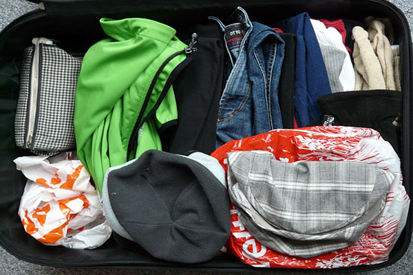 pack fast-drying clothes