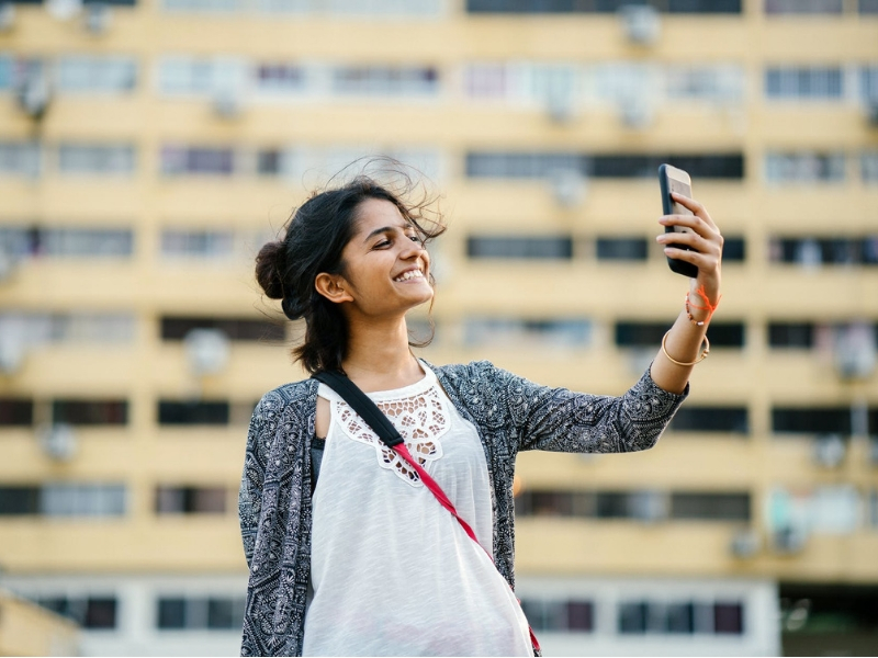 Excessive mobile phone usage affects memory of teens