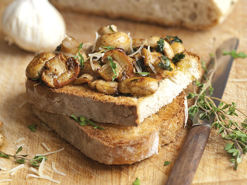 Mushrooms on toast