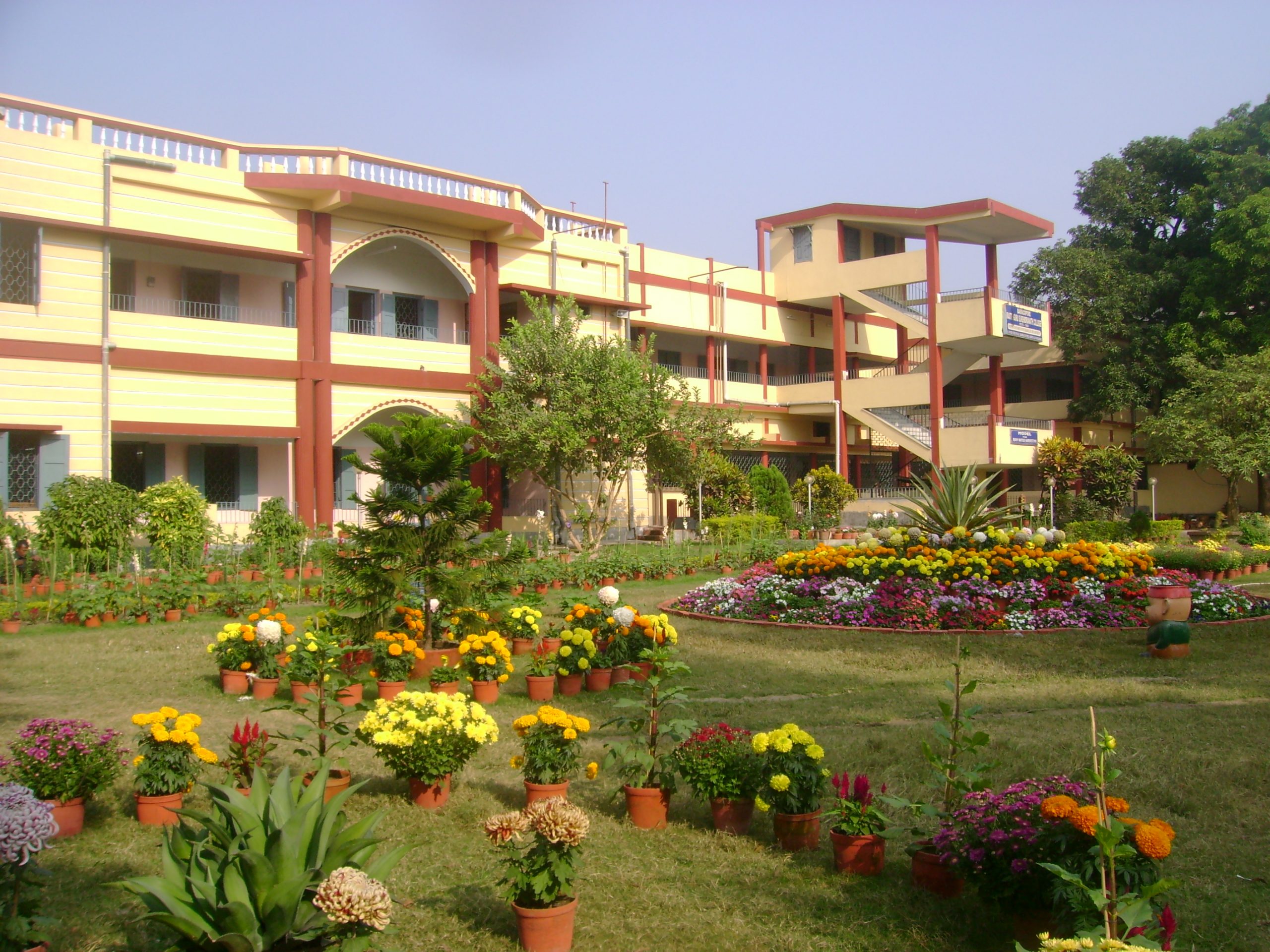 Barrackpore-Rastraguru-Surendranath-College