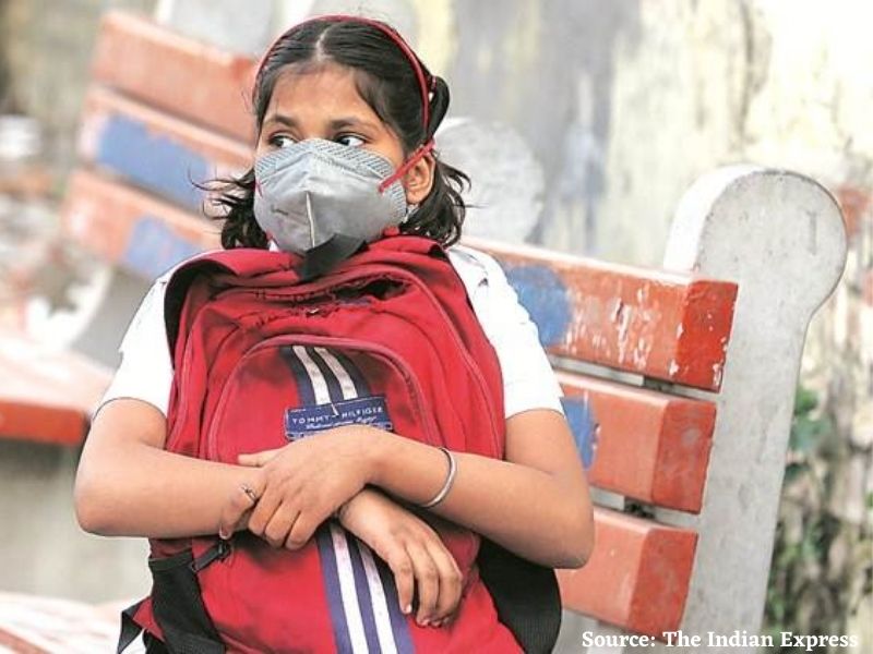 Delhi: Govt asks schools to implement new school bag policy