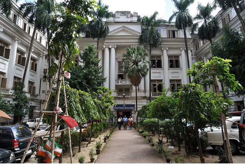 Calcutta University resumes practical classes