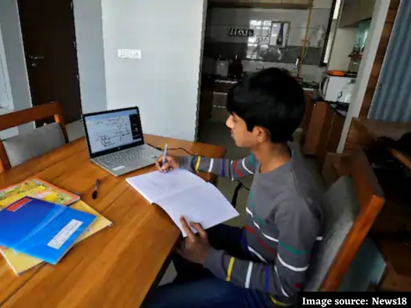 Bombay High Court asks parents to pay fees for online education