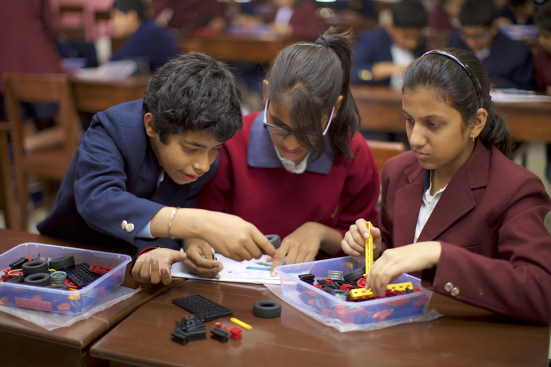 Students of Neerja Modi School