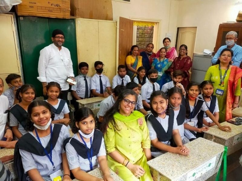 Tetra Pak donates desks made of recycled cartons