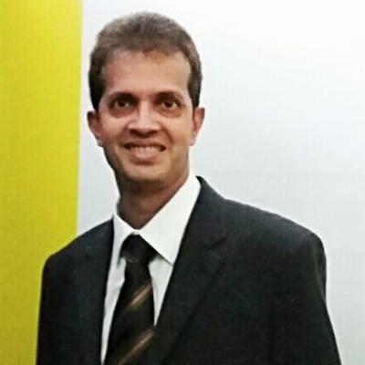 Dr Parag Ajagaonkar