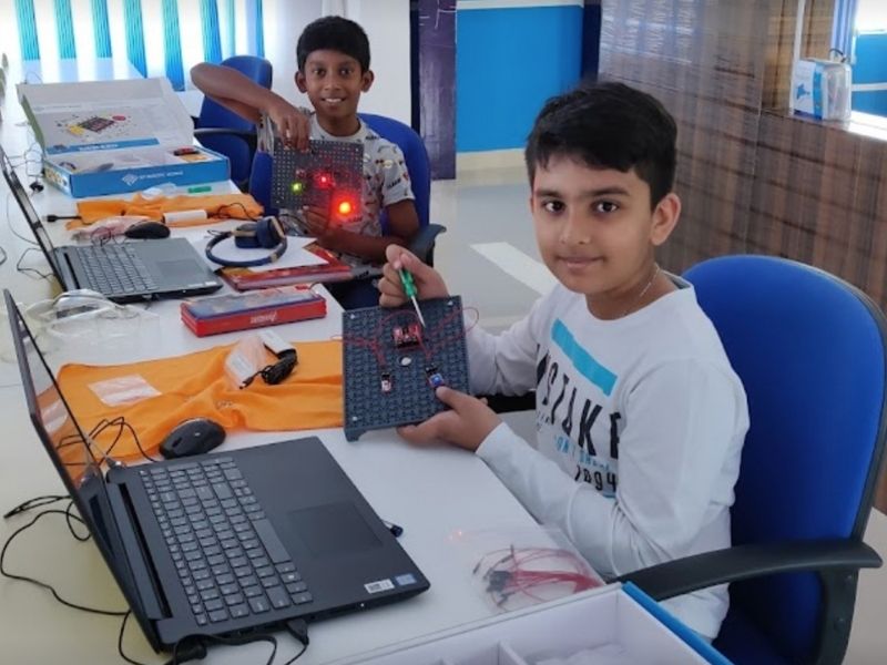 Develop coding skills with these innovative Robotics summer camp