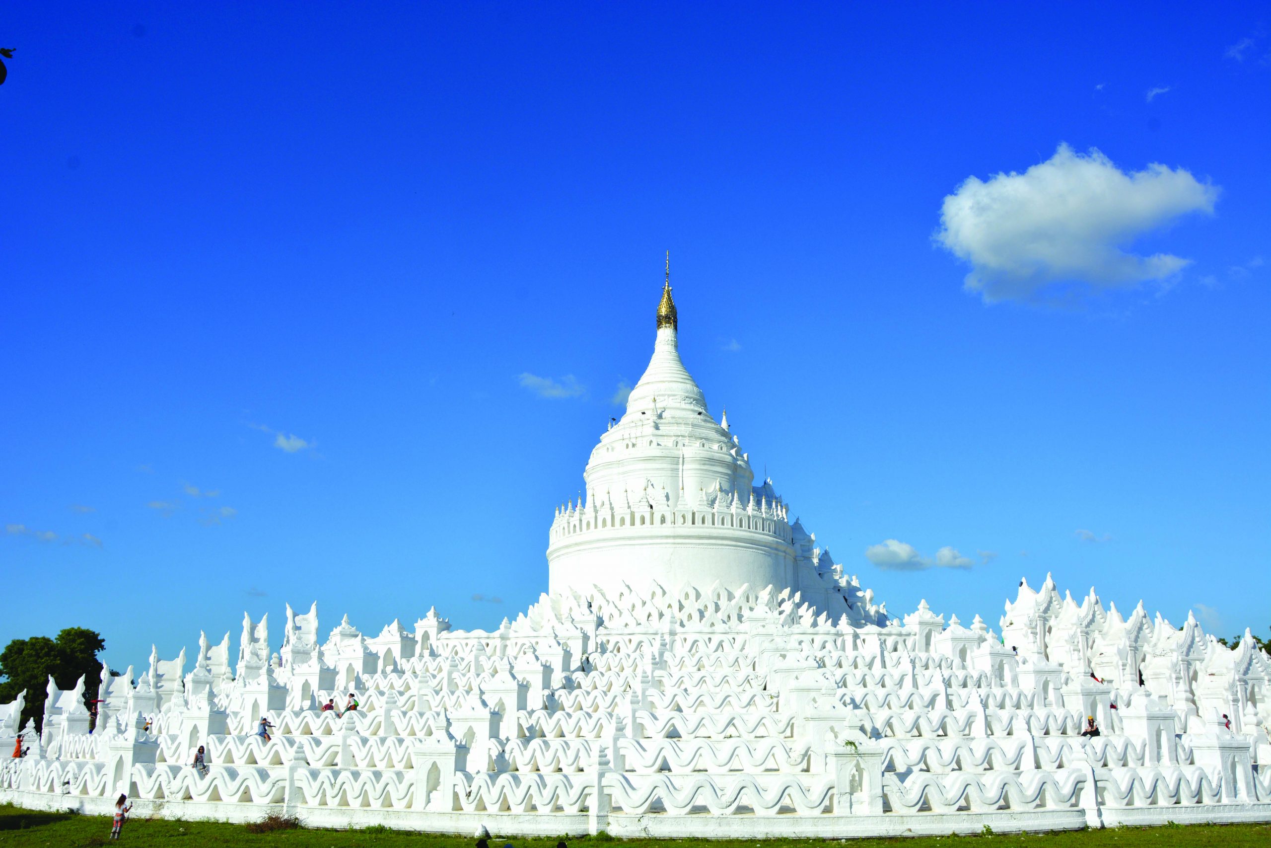 Hsinbyume pagoda, Min Kun