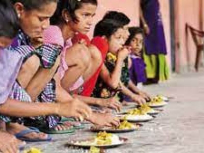 Centre to send team to review midday meal scheme in Bengal: Pradhan