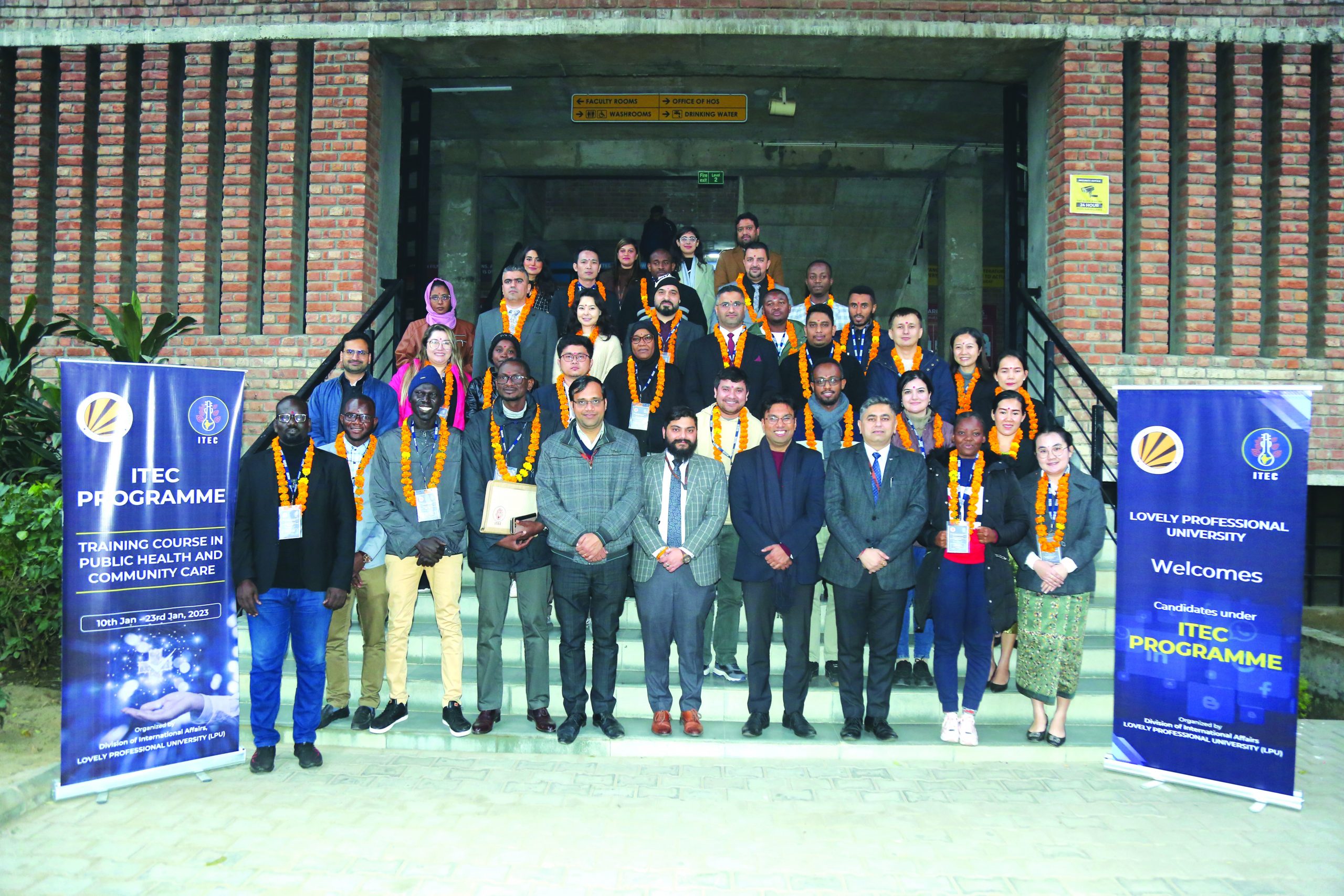 LPU's Mittal (centre right): infrastructure investment