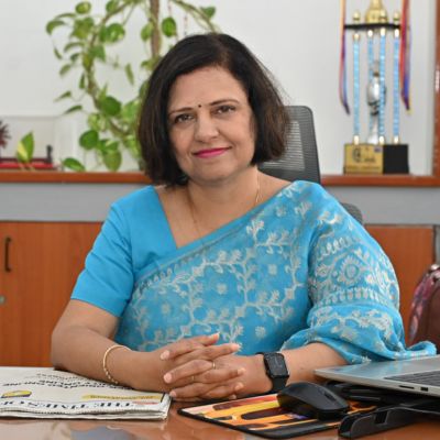 Dr Archana Mishra