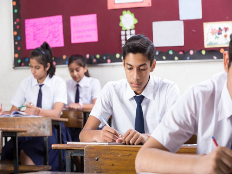 Jharkhand govt to take action against private schools for readmission fee