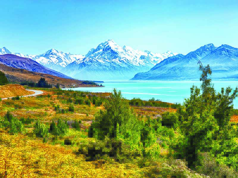 Mount,Cook,With,Lake,Pukaki,,Canterbury,,South,Island,,New,Zealand,