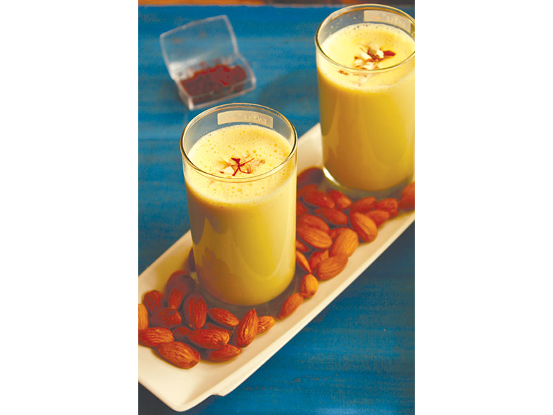 badam-milk-recipe-fb-1