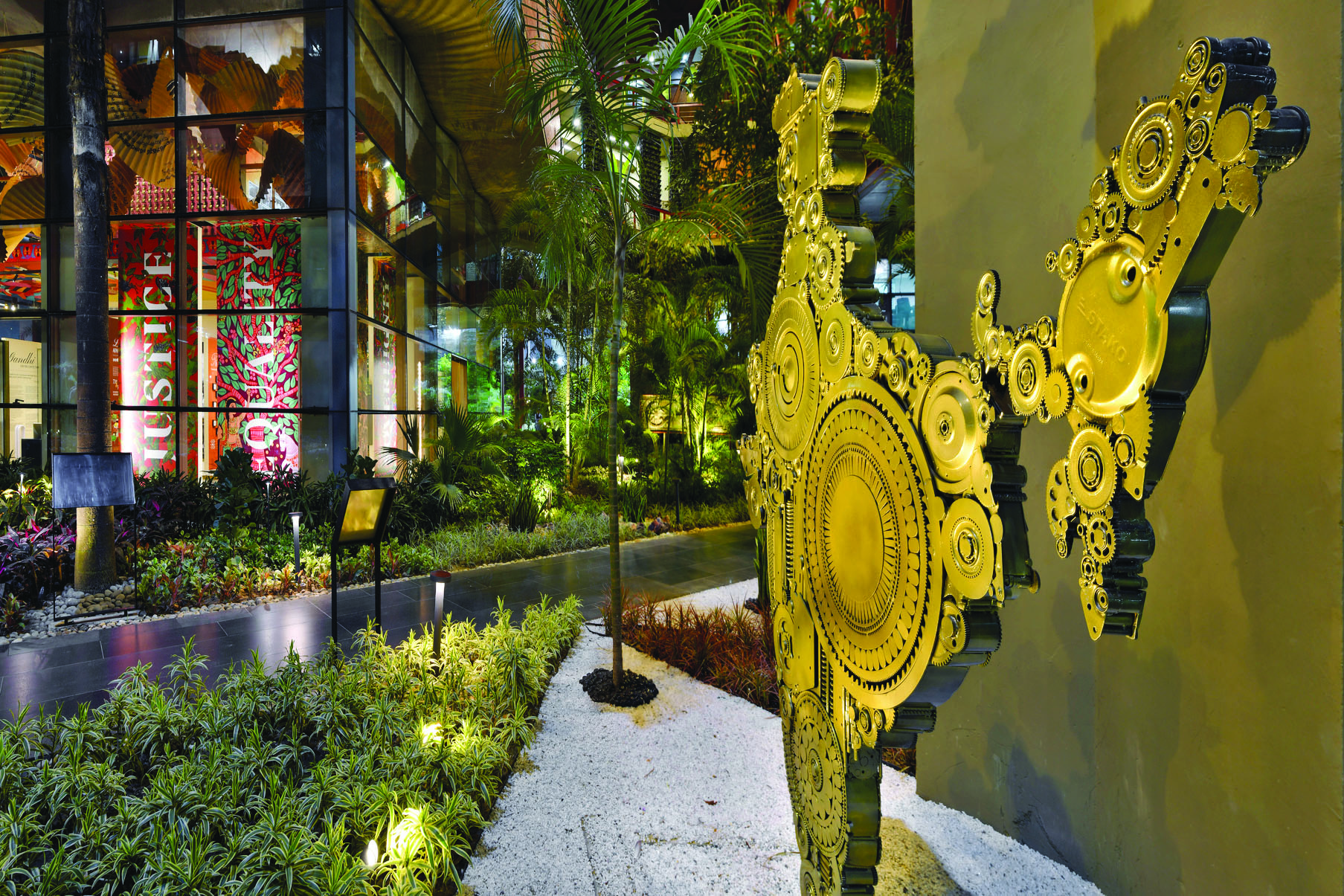 Const gardens