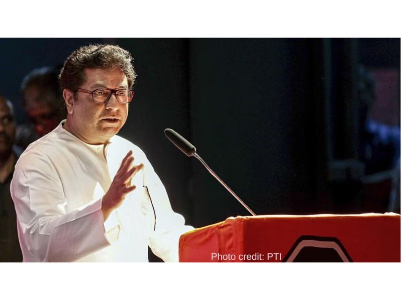 Only Marathi & English should be taught from Class 1: Thackeray