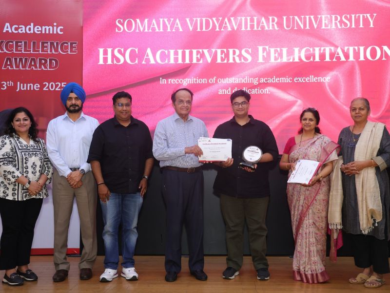 Somaiya Vidyavihar University honours top HSC scorers across India