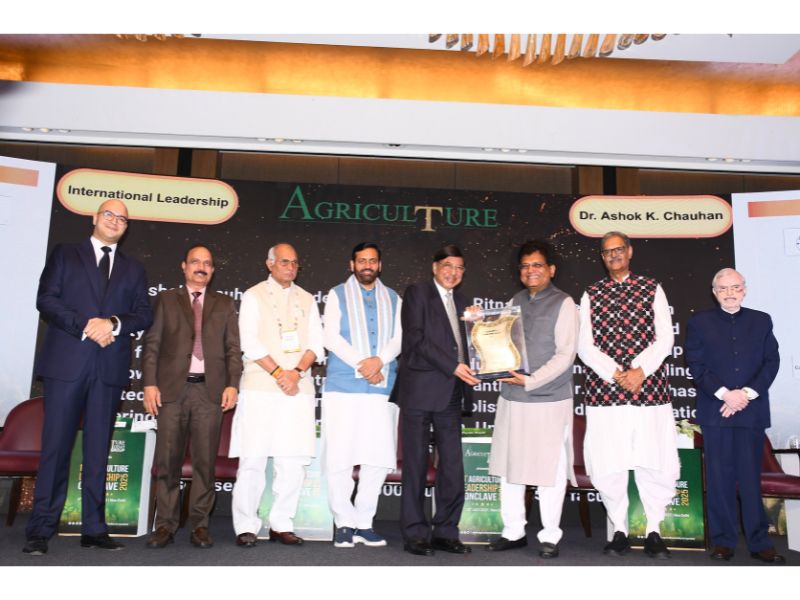 Ashok K. Chauhan receives agriculture leadership award 2025